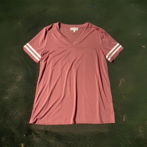 Pink Republic Jersey Style V Neck Shirt Pink - Picture 1 of 5